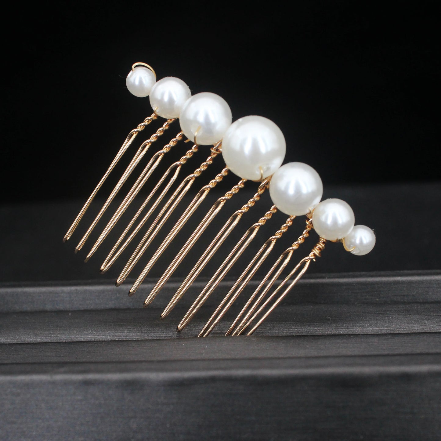 Fashion Metal Butterfly Hair Combs For Women Gold Color Insect Bride Headdress Hair Jewelry Accessories
